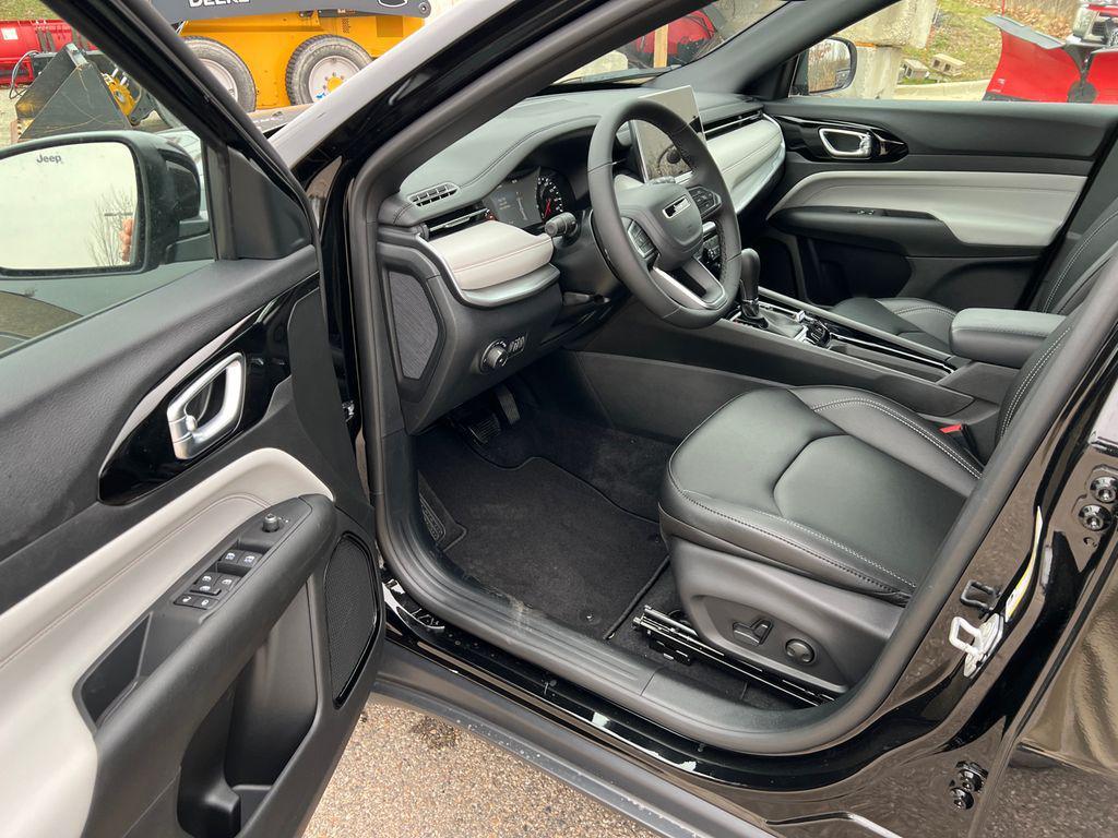 new 2026 Jeep Compass car, priced at $30,906