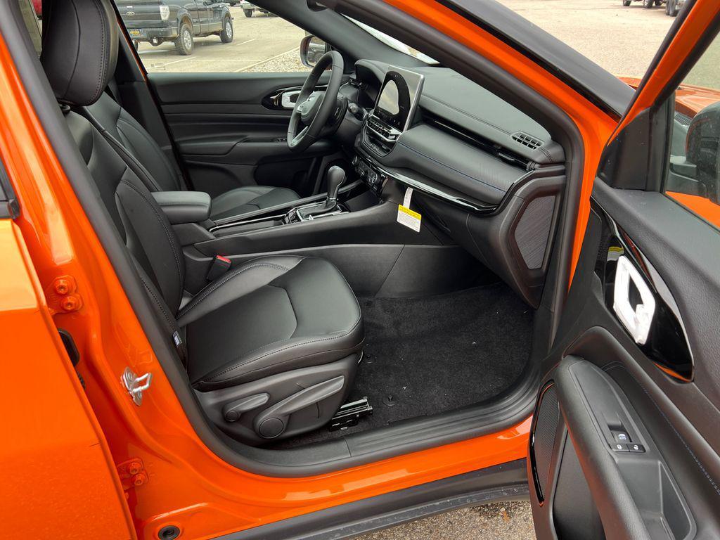 new 2026 Jeep Compass car, priced at $32,650