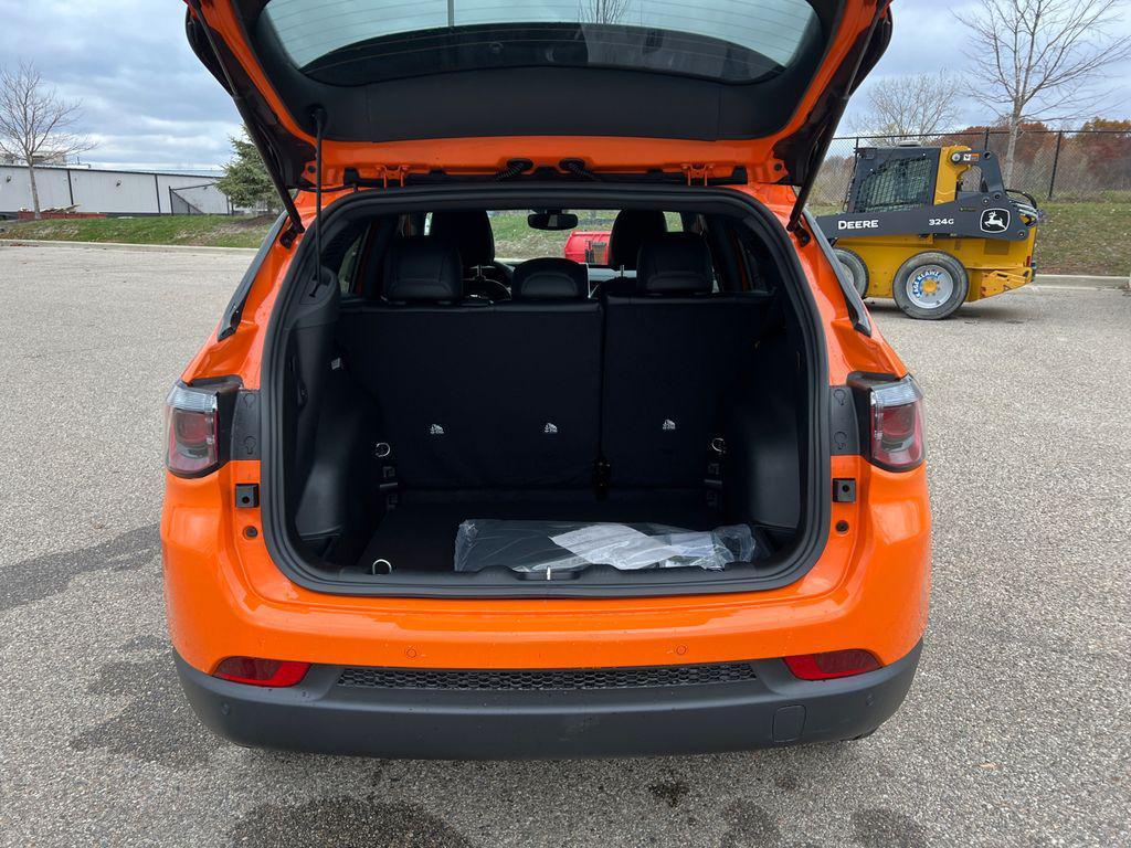 new 2026 Jeep Compass car, priced at $32,650