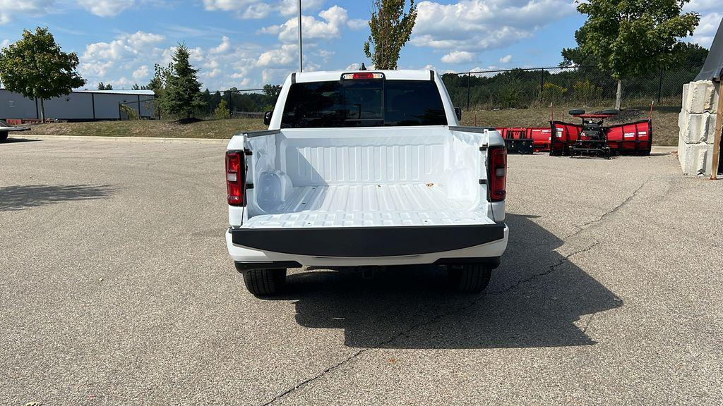 new 2025 Ram 1500 car, priced at $43,601