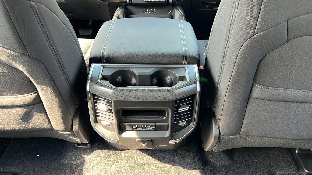 new 2025 Ram 1500 car, priced at $43,601