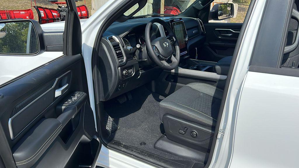 new 2025 Ram 1500 car, priced at $43,601