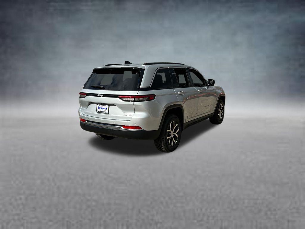 new 2025 Jeep Grand Cherokee car, priced at $45,625