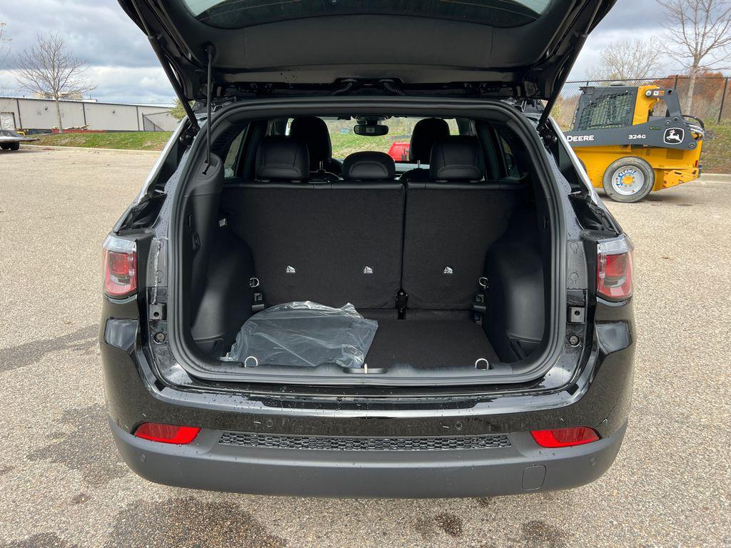 new 2026 Jeep Compass car, priced at $30,906