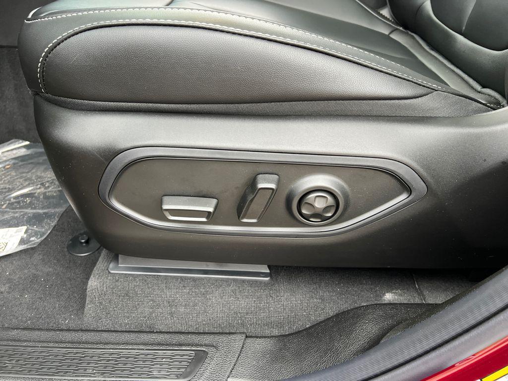 new 2025 Jeep Grand Cherokee L car, priced at $48,505