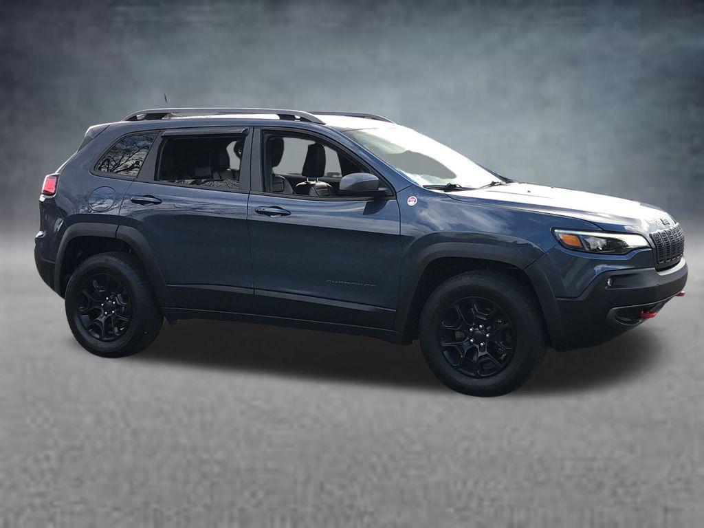used 2019 Jeep Cherokee car, priced at $19,698