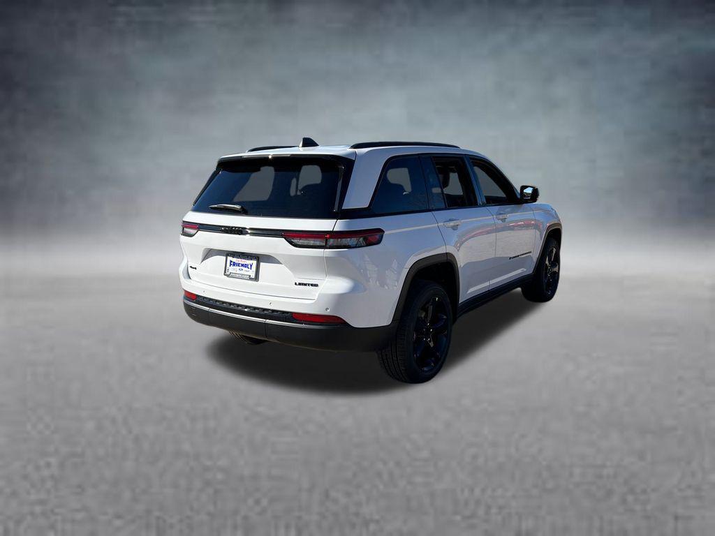 new 2025 Jeep Grand Cherokee car, priced at $44,945