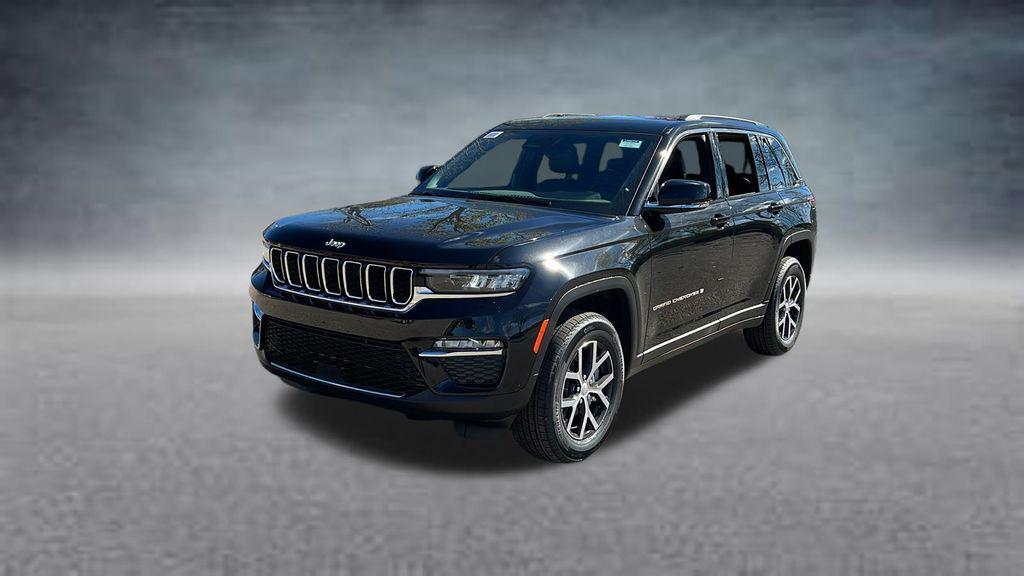new 2025 Jeep Grand Cherokee car, priced at $38,974