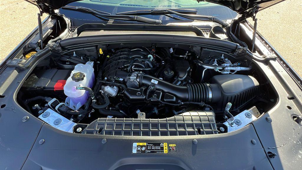 new 2025 Jeep Grand Cherokee car, priced at $38,974