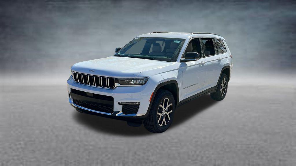 new 2025 Jeep Grand Cherokee L car, priced at $41,576