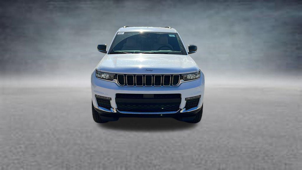 new 2025 Jeep Grand Cherokee L car, priced at $41,576