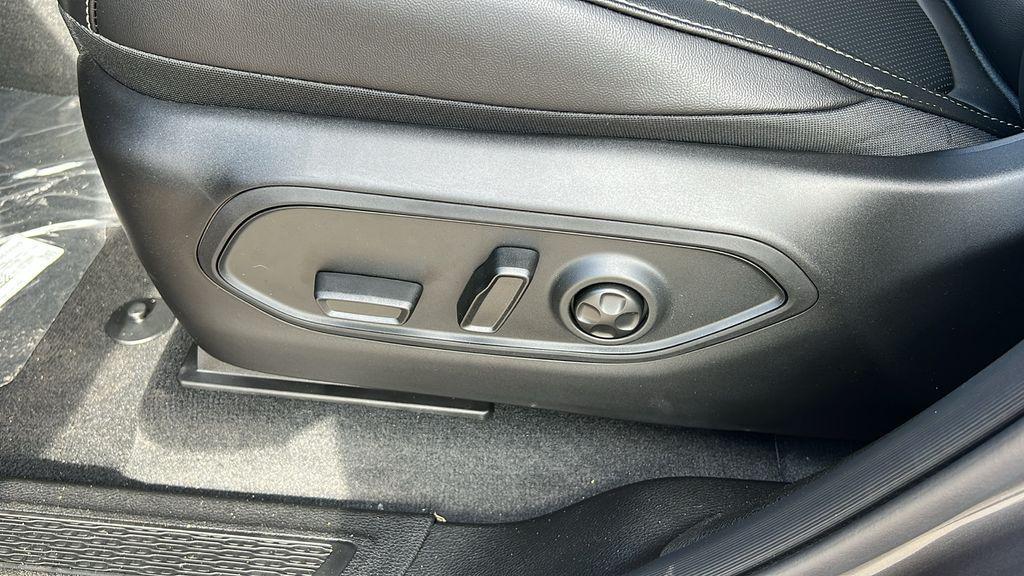 new 2025 Jeep Grand Cherokee L car, priced at $46,822