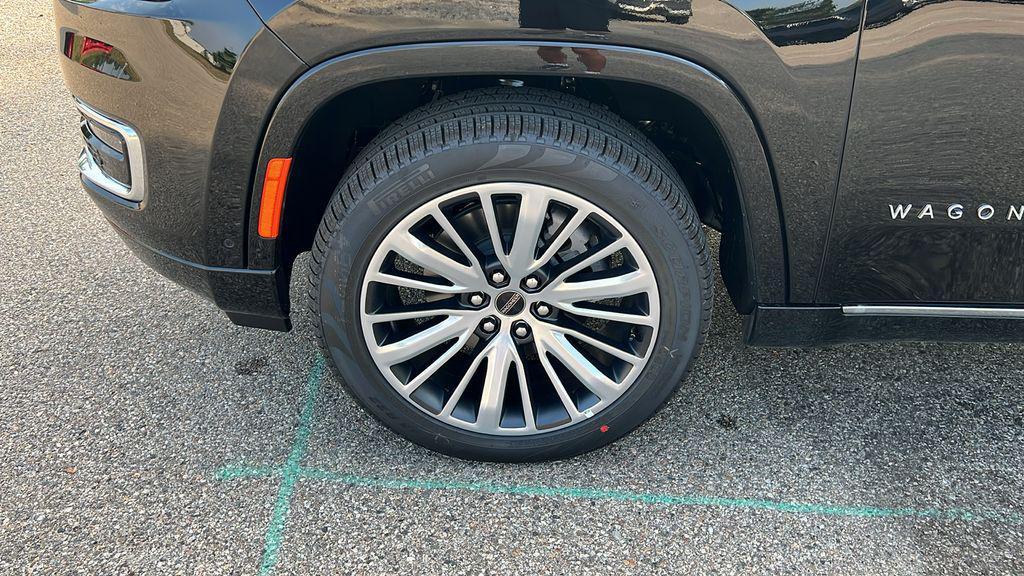 new 2025 Jeep Wagoneer L car, priced at $69,795