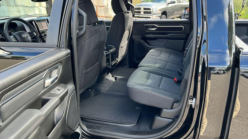 new 2025 Ram 1500 car, priced at $40,721