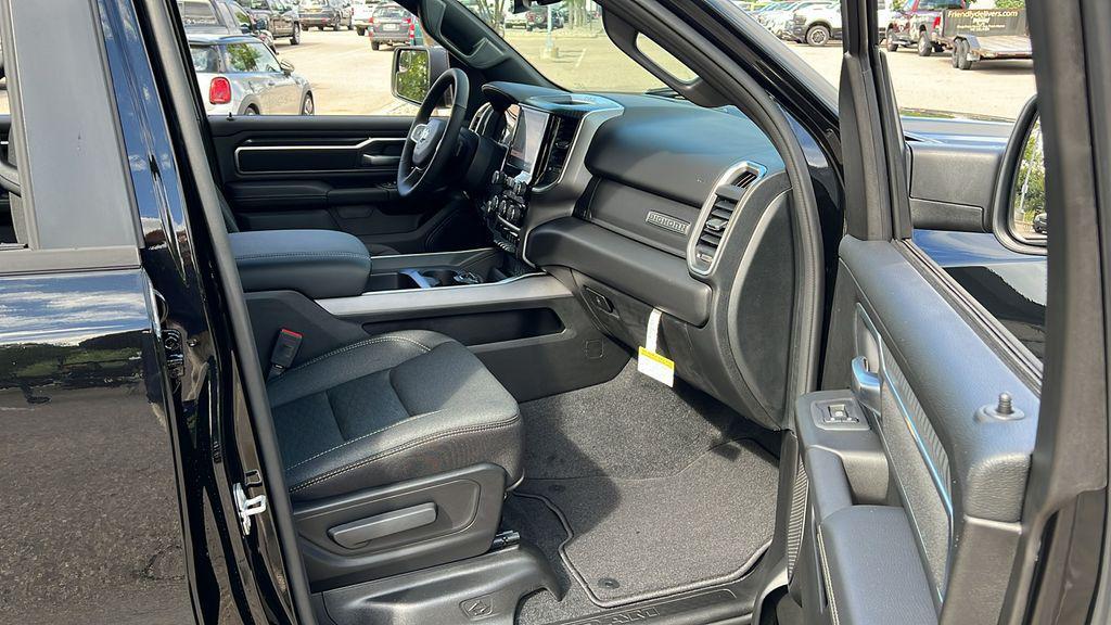 new 2025 Ram 1500 car, priced at $40,721