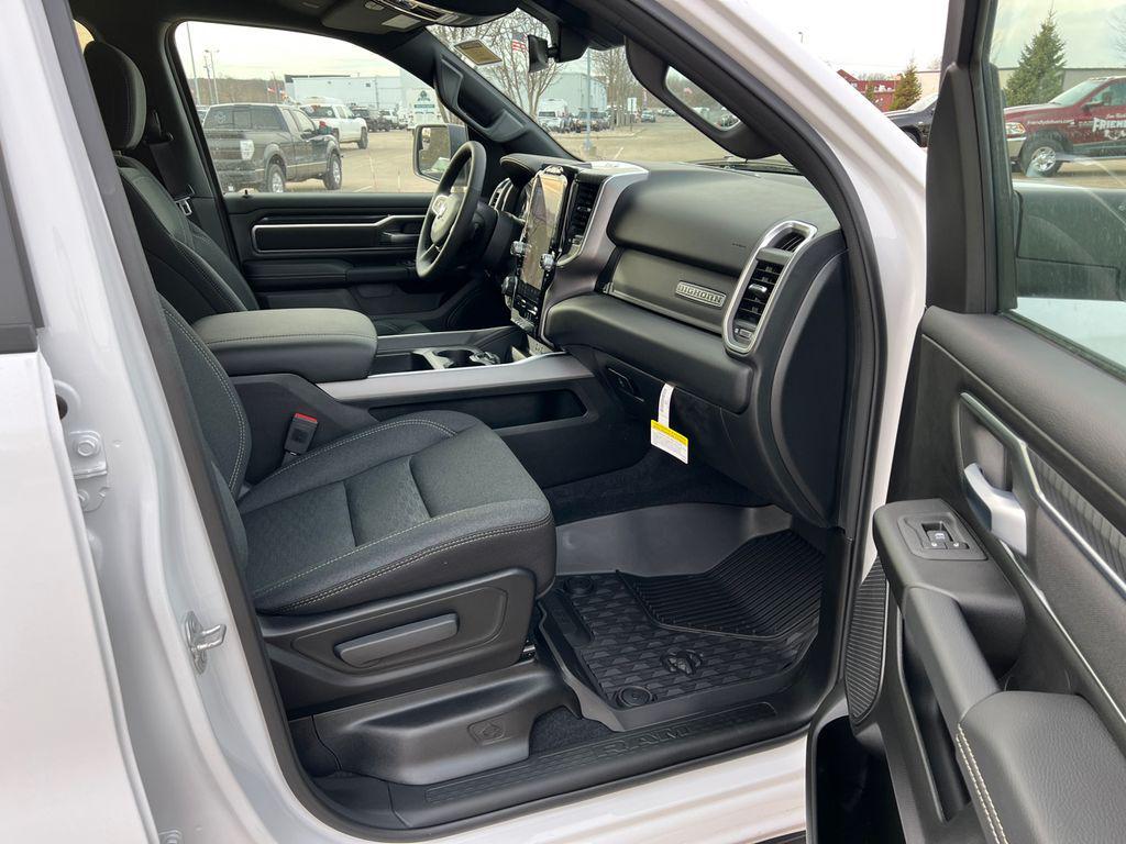 new 2025 Ram 1500 car, priced at $46,092