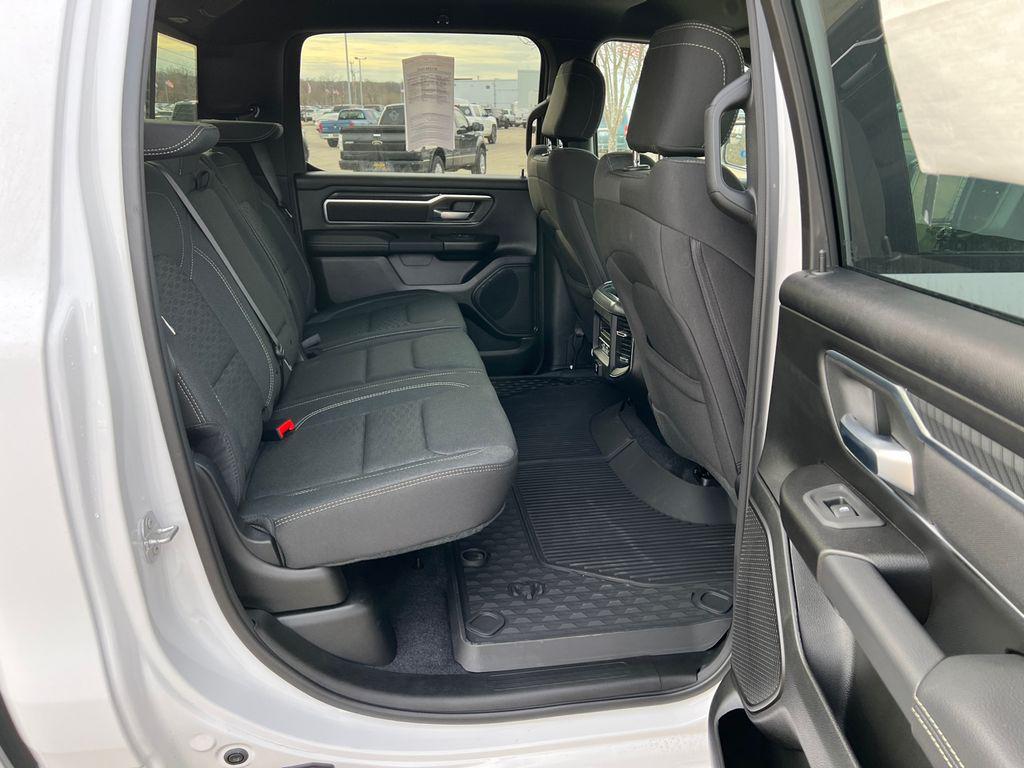 new 2025 Ram 1500 car, priced at $46,092