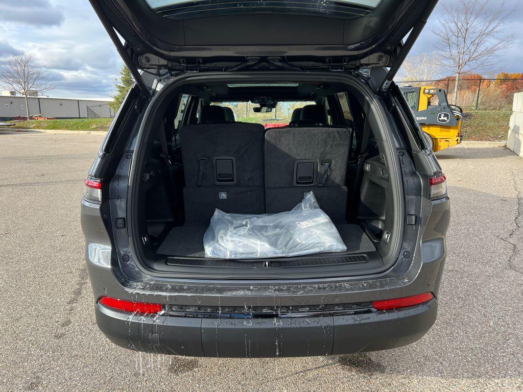 new 2025 Jeep Grand Cherokee L car, priced at $48,505