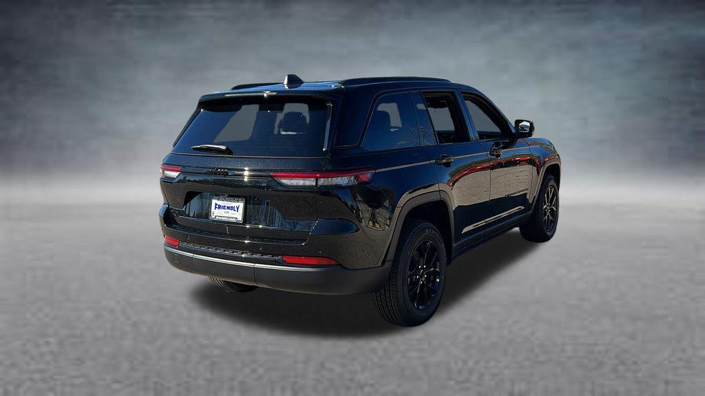 new 2025 Jeep Grand Cherokee car, priced at $39,873