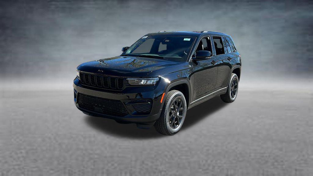 new 2025 Jeep Grand Cherokee car, priced at $39,873