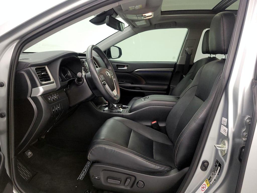used 2019 Toyota Highlander car, priced at $33,998