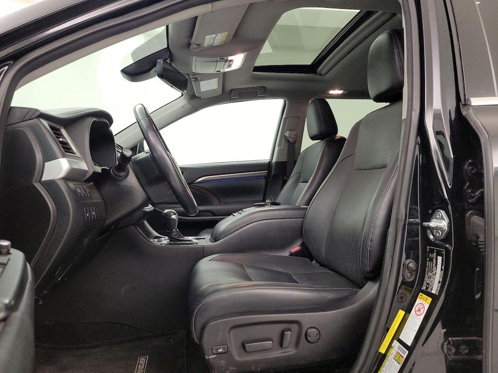 used 2017 Toyota Highlander car, priced at $25,998