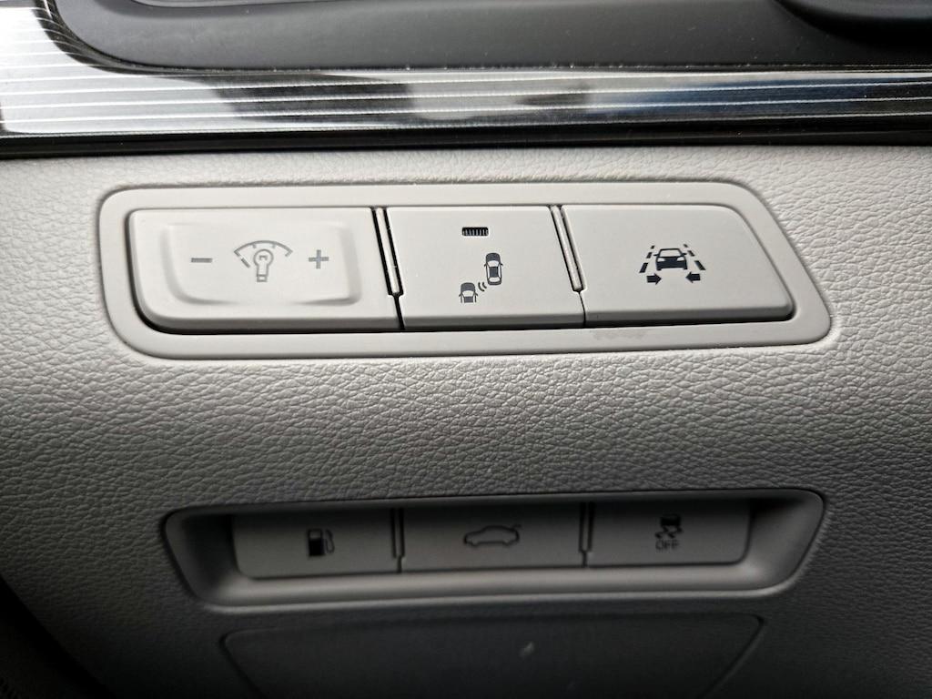 used 2019 Hyundai Sonata Hybrid car, priced at $20,998