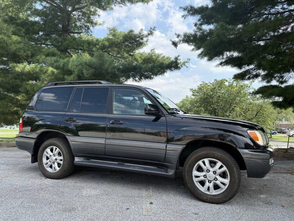used 2004 Lexus LX 470 car