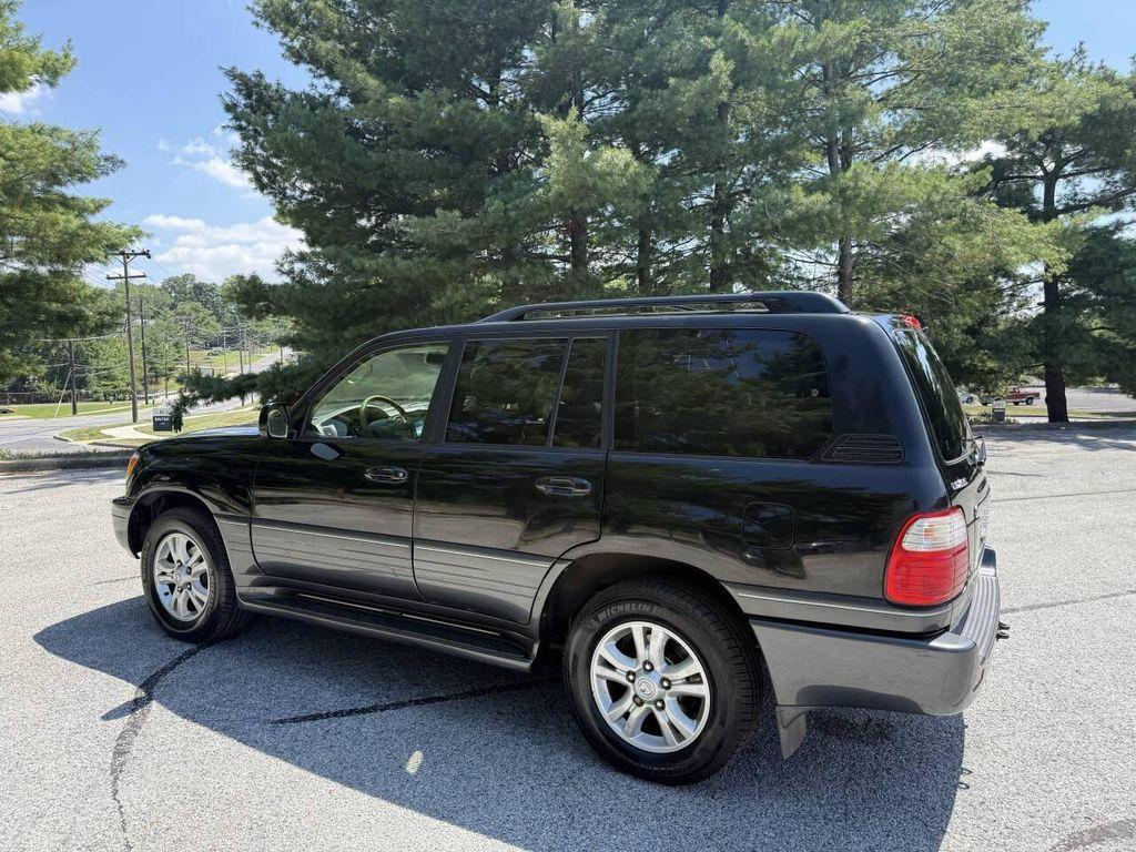 used 2004 Lexus LX 470 car