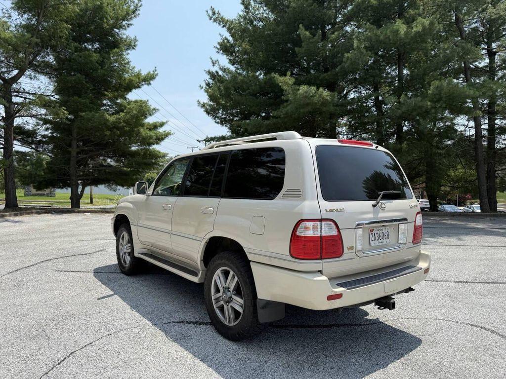 used 2005 Lexus LX 470 car