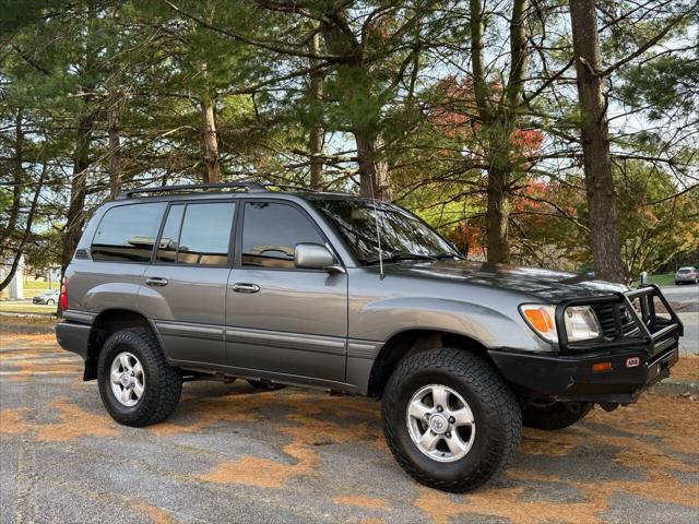 used 2001 Toyota Land Cruiser car, priced at $12,500