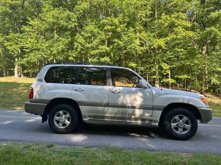 used 2000 Toyota Land Cruiser car