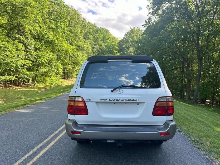 used 2000 Toyota Land Cruiser car