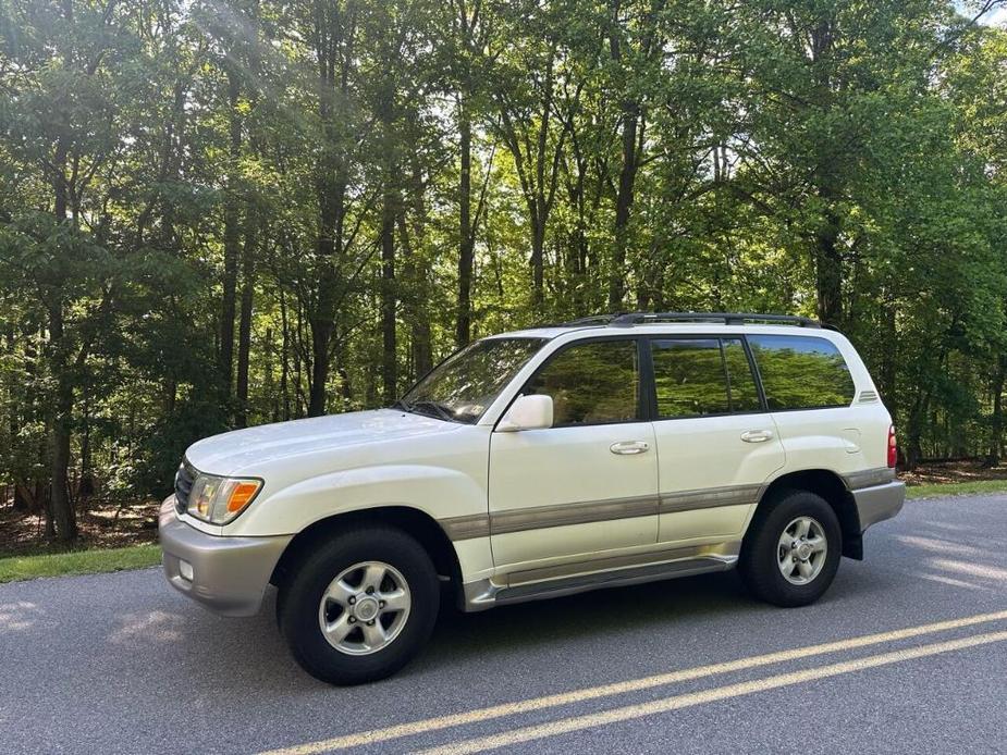 used 2000 Toyota Land Cruiser car