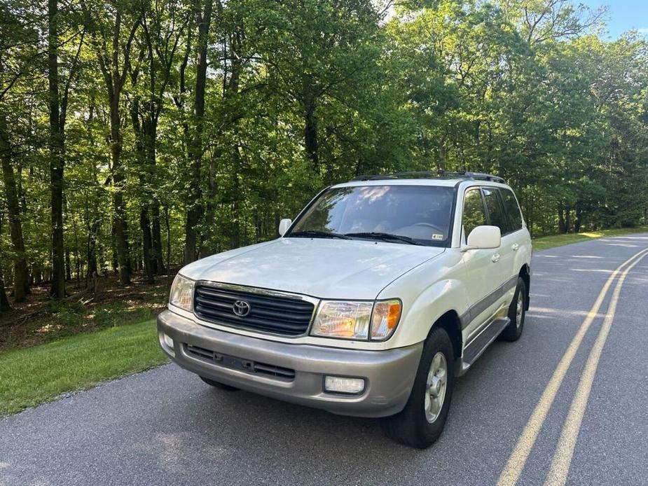 used 2000 Toyota Land Cruiser car