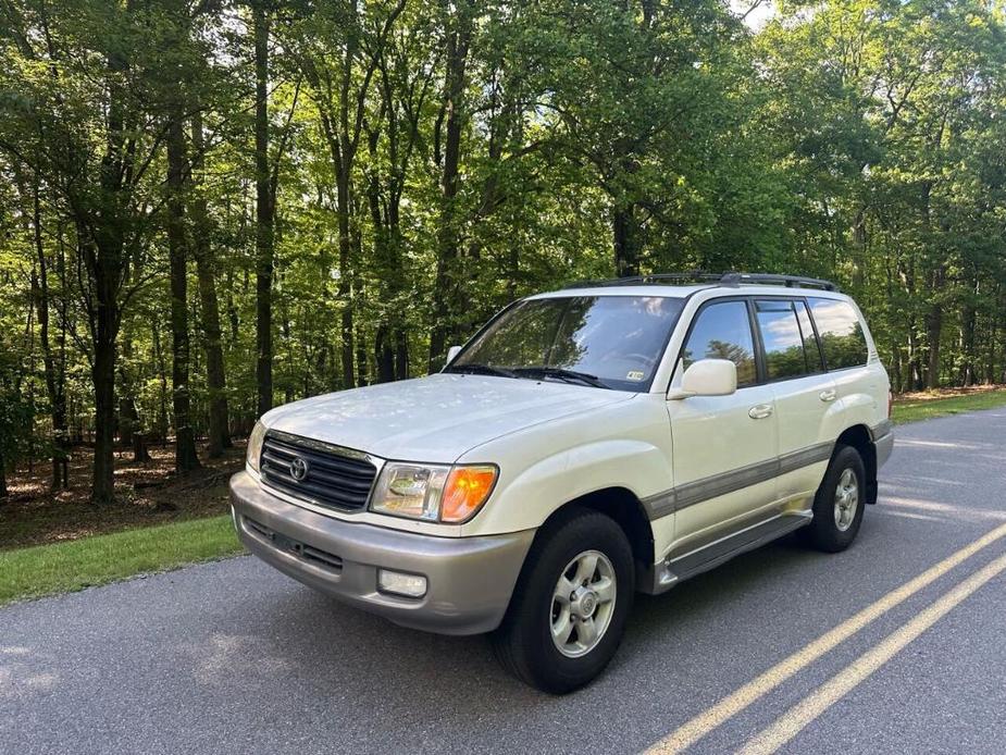 used 2000 Toyota Land Cruiser car