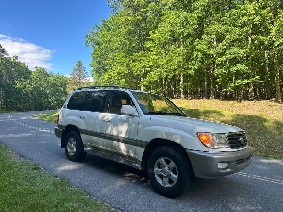 used 2000 Toyota Land Cruiser car