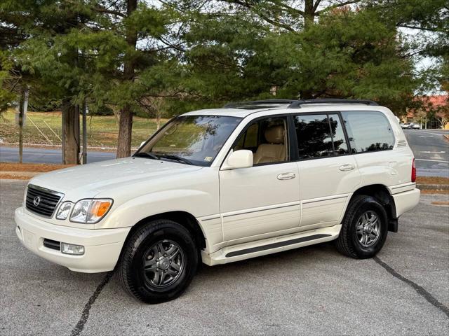 used 2001 Lexus LX 470 car, priced at $16,500