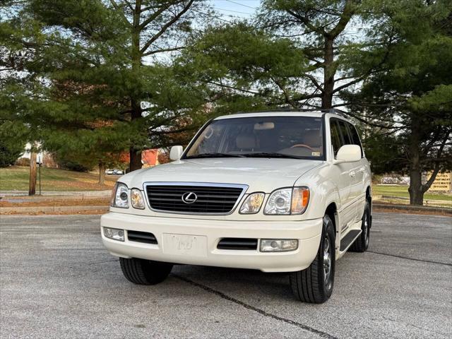 used 2001 Lexus LX 470 car, priced at $16,500