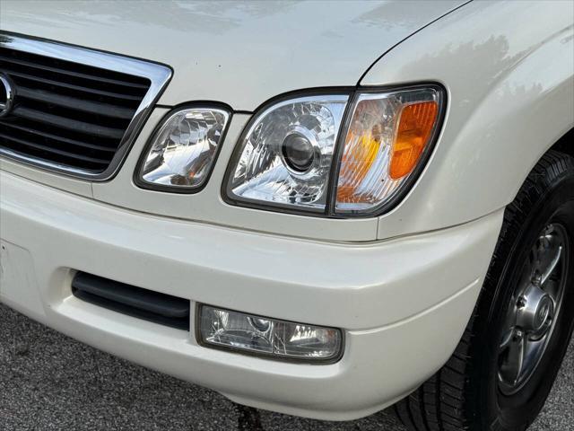 used 2001 Lexus LX 470 car, priced at $16,500