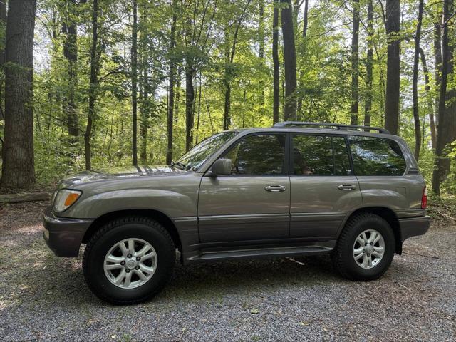 used 1998 Lexus LX 470 car