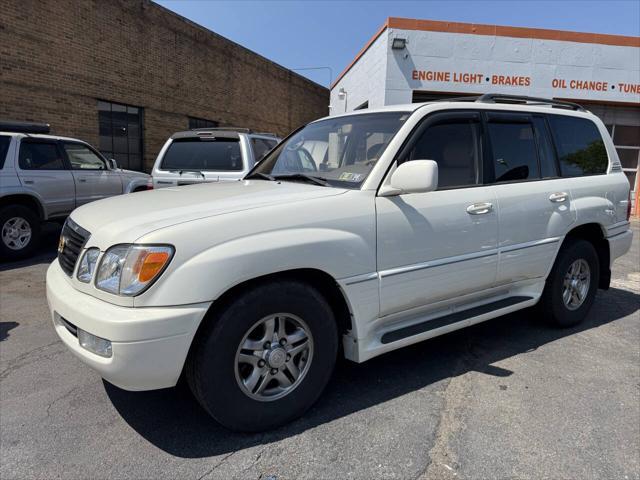 used 2002 Lexus LX 470 car, priced at $21,900