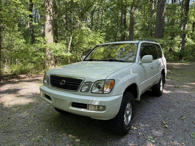 used 2000 Lexus LX 470 car