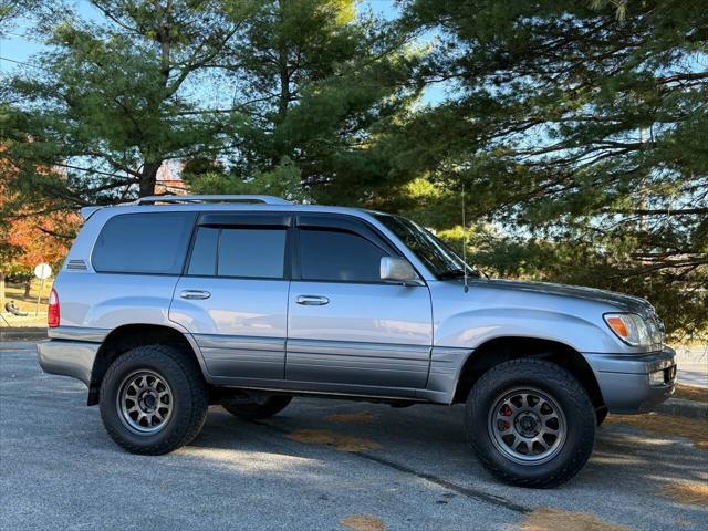 used 2003 Lexus LX 470 car