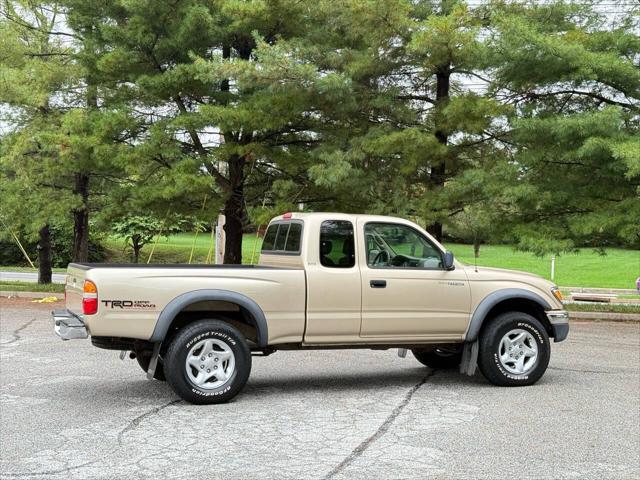 used 2004 Toyota Tacoma car