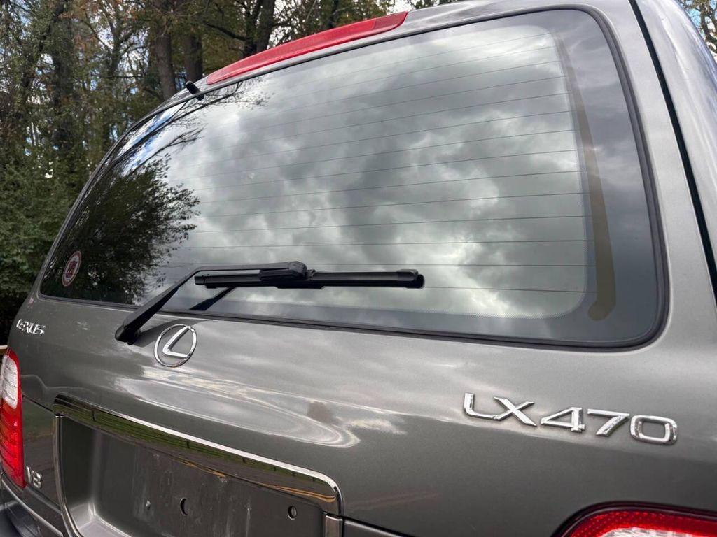 used 2000 Lexus LX 470 car