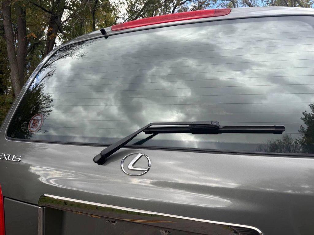 used 2000 Lexus LX 470 car