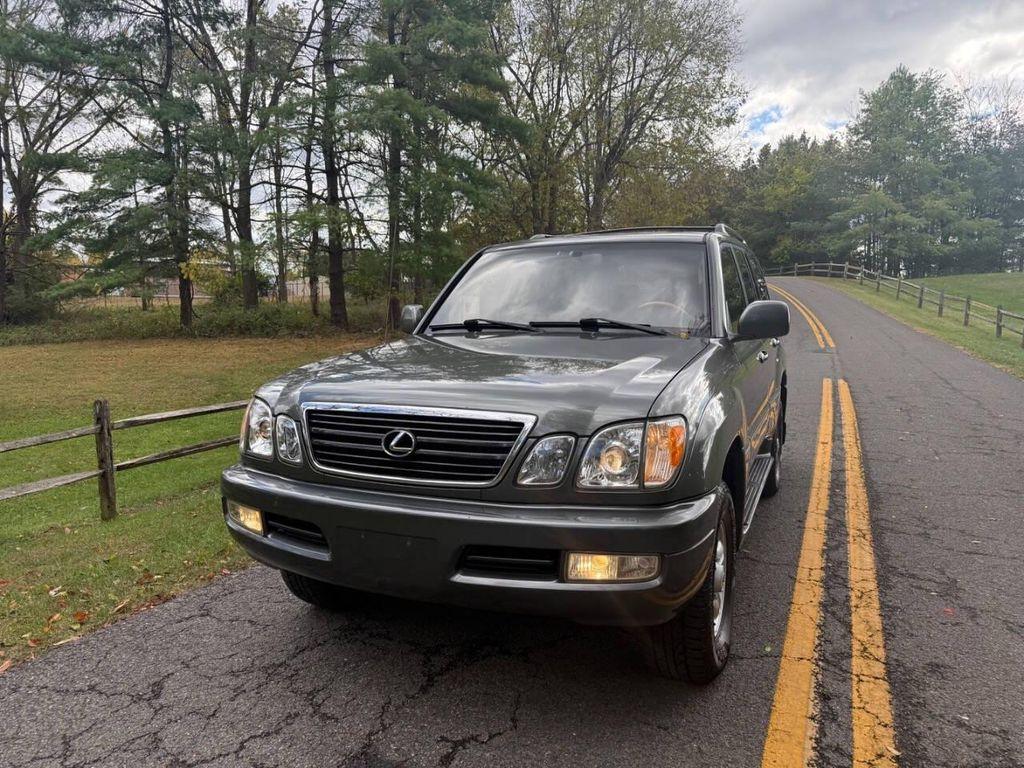 used 2000 Lexus LX 470 car