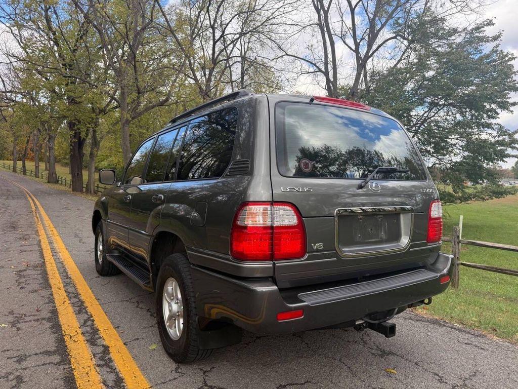 used 2000 Lexus LX 470 car