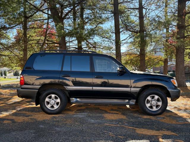 used 2000 Toyota Land Cruiser car